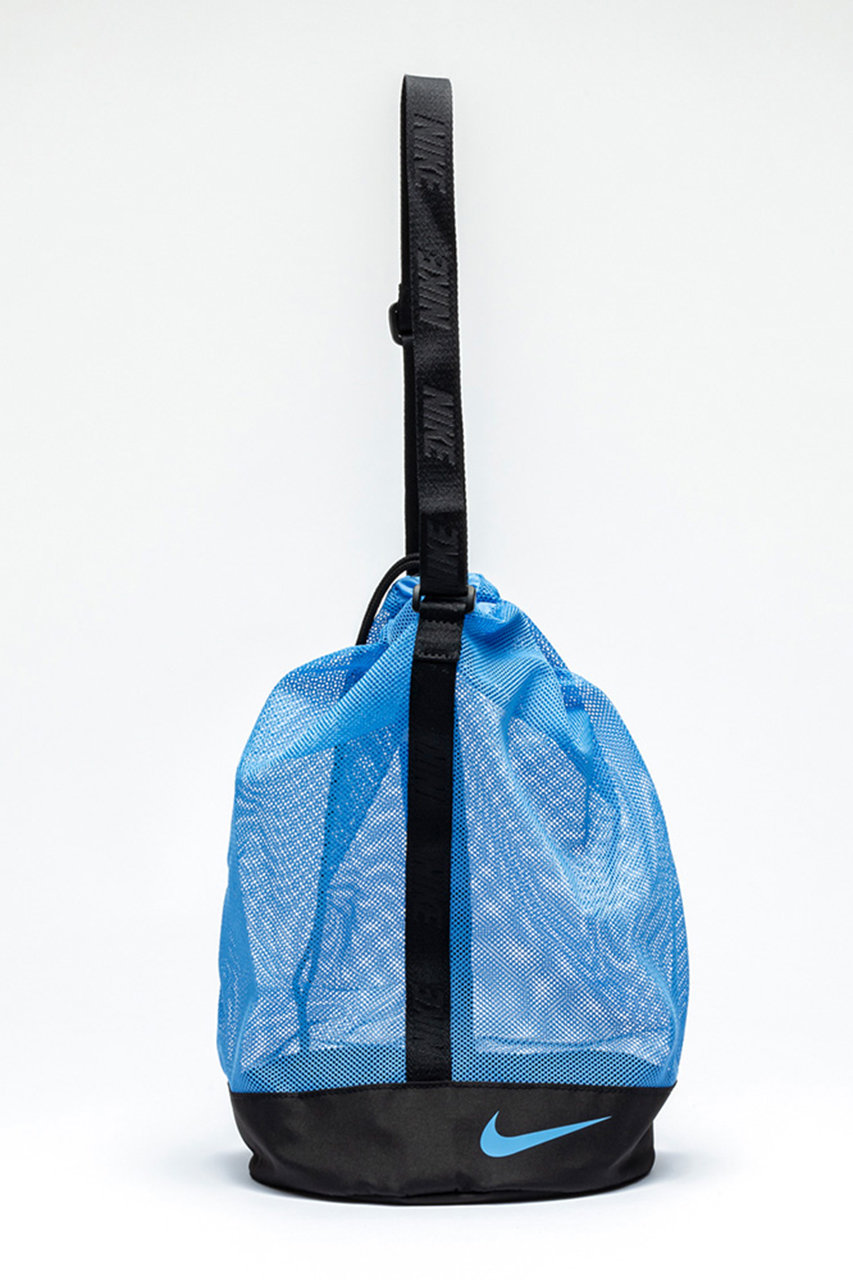 Reir(swim wear) 【NIKE】メッシュショルダープールバッグ (サックス, F) レイール(ミズギ) ELLE SHOP Reir(swim wear) 【NIKE】メッシュショルダープールバッグ (サックス, F) レイール(ミズギ) ELLE SHOP