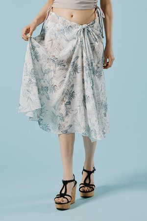 レイール(ﾐｽﾞｷﾞ)/Reir(水着)の【San-ai Resort】アレンジパレオ(180400/180403)