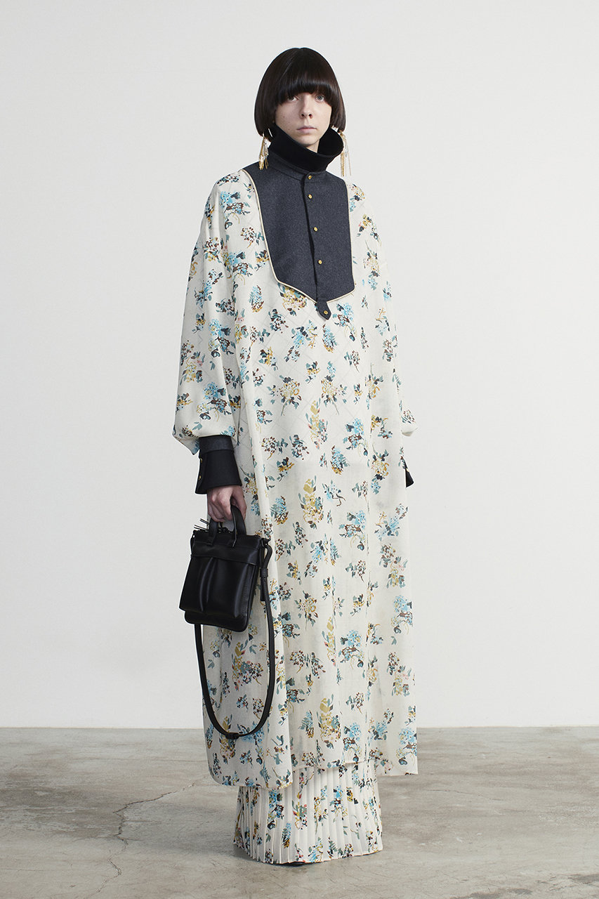 The Reracs ザ リラクス ビブフロントロングドレス フラワー の通販 Elleshop エル ショップ