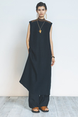 スタンドカラーバックジップノースリーブドレス