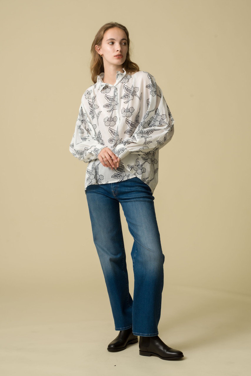 更にお値下げ　新品未使用　マザーストレートデニム MOTHER(マザー)｜THE MID RISE ZIP RAMBLER ANKLE ストレート
