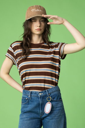 マザー/MOTHERのTHE BOXY GOODIE GOODIE マルチボーダーTシャツ（JRM）(110100/110102)