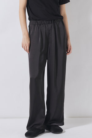 フローレント/FLORENTのヴィンテージダブルサテン ワイドパンツ(110600/110601)