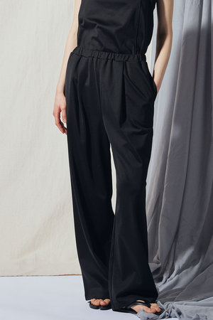 フローレント/FLORENTのストレッチワイドパンツ