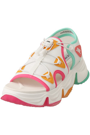 スティーブ・マデン/STEVE MADDENのCHIVALRY 厚底スポーツサンダル(130200/130201)