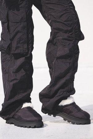 スティーブ・マデン/STEVE MADDENのFIRE PLACE 厚底キルティングファーシューズ(130400/130403)