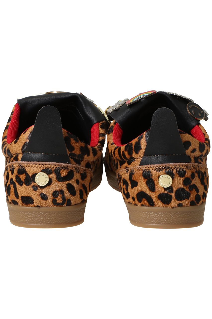 STEVE MADDEN(スティーブ・マデン)｜DIVULGE-L バッジ付レオパード