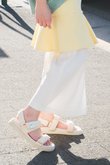 MONAT ベルテッドサンダル