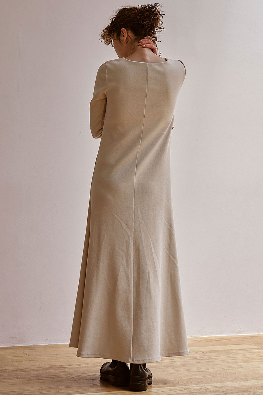 Gallardagalante ガリャルダガランテ スクエアネックカットソーワンピース オンラインストア限定商品 アイボリー の通販 Elleshop エル ショップ