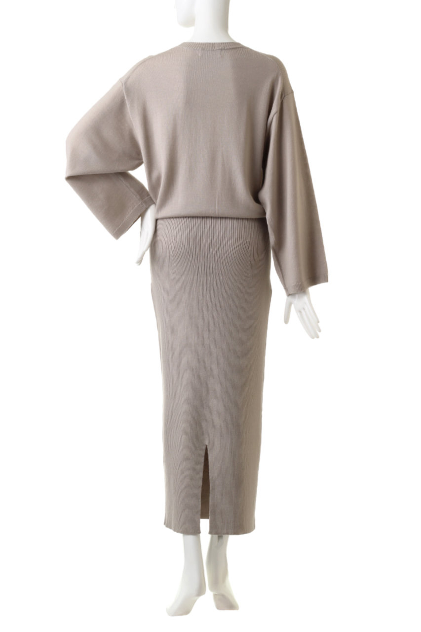 Gallardagalante ガリャルダガランテ ハイゲージニットワンピース グレイッシュベージュ の通販 Elleshop エル ショップ