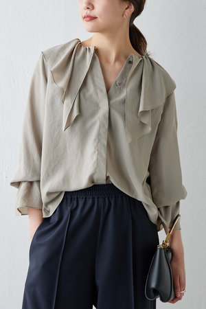 ガリャルダガランテ/GALLARDAGALANTEの【予約販売】ラッフルカラーブラウス(110400/110403)