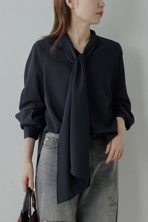 ガリャルダガランテ/GALLARDAGALANTEの【予約販売】フィネスボウタイブラウス2(110400/110403)