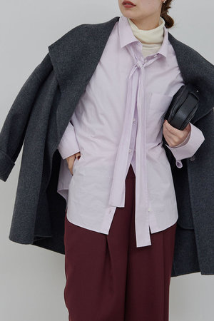 タイ付きマルチウェイシャツ