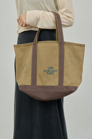 ガリャルダガランテ/GALLARDAGALANTEのメッセージキャンバストート