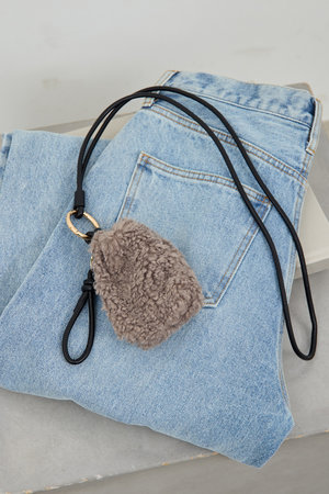 ガリャルダガランテ/GALLARDAGALANTEの【予約販売】【2.718】ストリングボアポーチ(140800/140802)