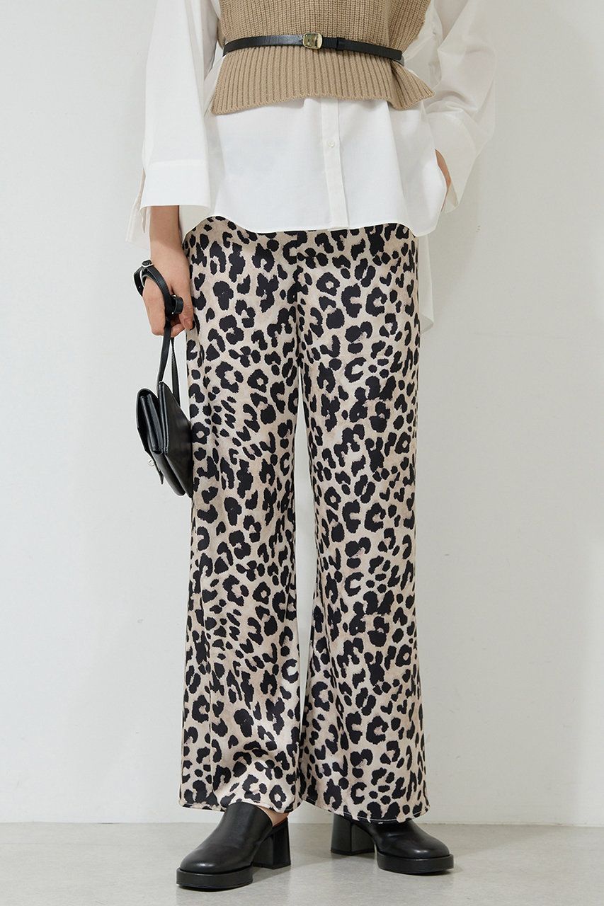 ワイドドロストサテンパンツ