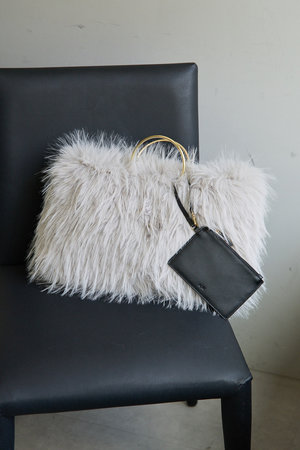 ガリャルダガランテ/GALLARDAGALANTEの【2.718】シャギーリングハンドルバッグ(120100/120101)