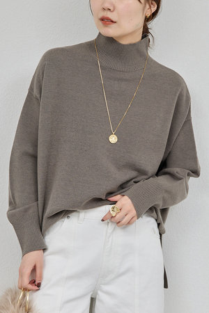 未使用タグ付き⭐︎GALLARDAGALANTE⭐︎カシミア⭐︎柔らかアイボリーニット GALLARDAGALANTE｜ガリャルダガランテのニット/セーター