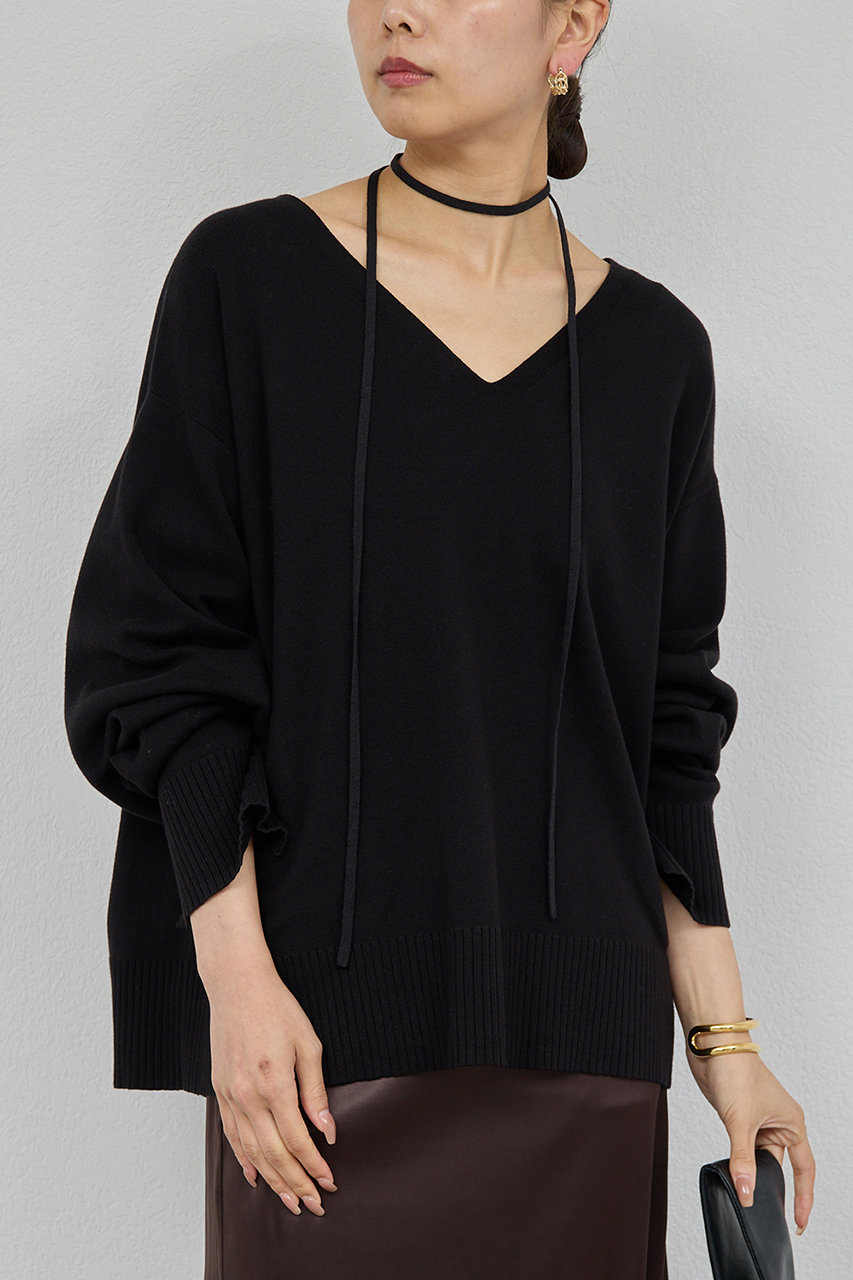 【CHIKAコラボ】タイ付き総針Vネックニット