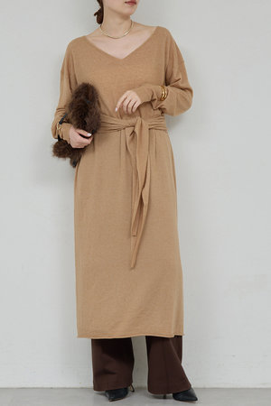 ガリャルダガランテ/GALLARDAGALANTEの【25th記念アイテム】ベルト付きロングニットワンピース(110500/110503)