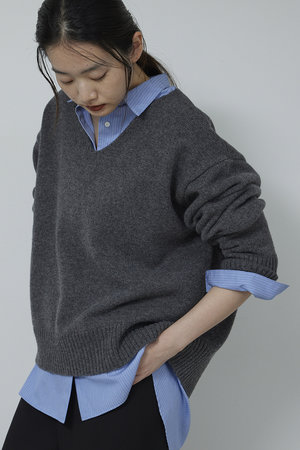 ガリャルダガランテ/GALLARDAGALANTEの【予約販売】【セットアップ対応】メリノウールVニット(110300/110301)