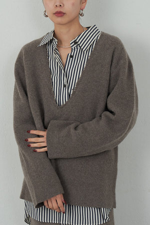 ガリャルダガランテ/GALLARDAGALANTEの【予約販売】【HERITANOVUM】Vチュニックニット(110300/110301)