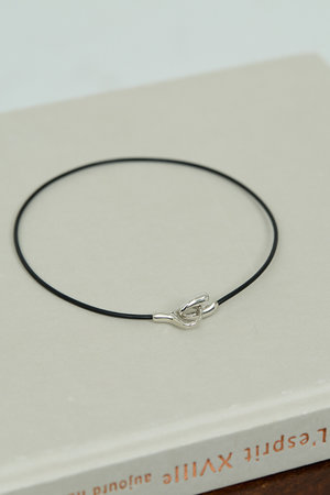 ガリャルダガランテ/GALLARDAGALANTEの【予約販売】レザーコードチョーカー(150200/150203)