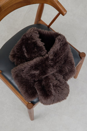 ガリャルダガランテ/GALLARDAGALANTEの【予約販売】フェイクファークロスマフラー(140100/140102)