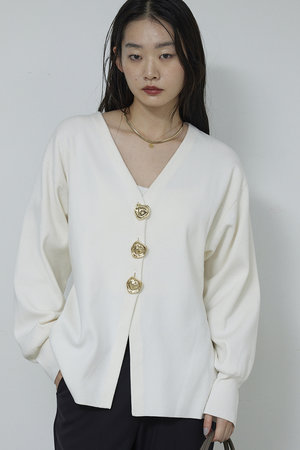 ガリャルダガランテ/GALLARDAGALANTEの【予約販売】ビジューVネックカーディガン(110300/110303)