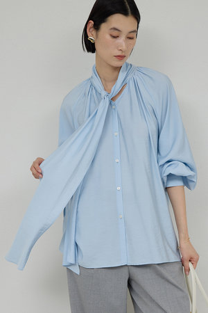 ガリャルダガランテ/GALLARDAGALANTEの【予約販売】【2way】ギャザーボウタイブラウス(110400/110403)