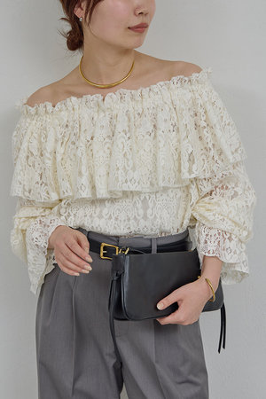 ガリャルダガランテ/GALLARDAGALANTEの【予約販売】オフショルレースブラウス(110400/110403)