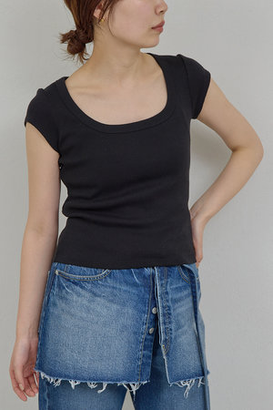 ガリャルダガランテ/GALLARDAGALANTEの【予約販売】【PEAS】コットンシルクチビTee(110100/110102)