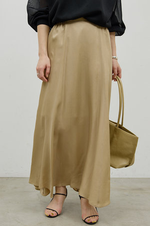 ガリャルダガランテ/GALLARDAGALANTEの【予約販売】【セットアップ対応】キュプラフレアスカート(110700/110703)