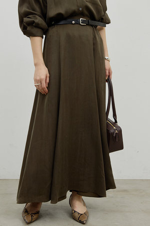 ガリャルダガランテ/GALLARDAGALANTEの【予約販売】【セットアップ対応】キュプラフレアスカート(110700/110703)