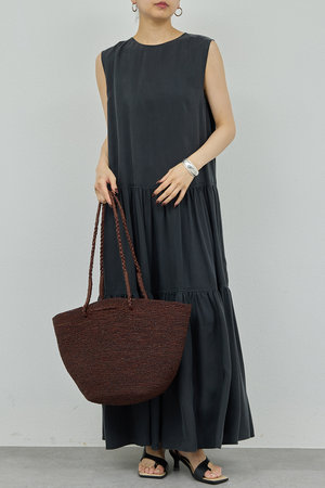 ガリャルダガランテ/GALLARDAGALANTEの【予約販売】ティアードノースリワンピース(110500/110503)