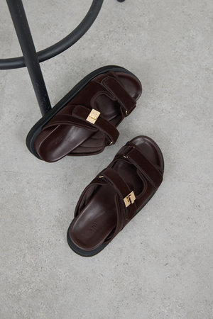 ガリャルダガランテ/GALLARDAGALANTEの【予約販売】【2.718】ダブルベルトサンダル(130200/130201)