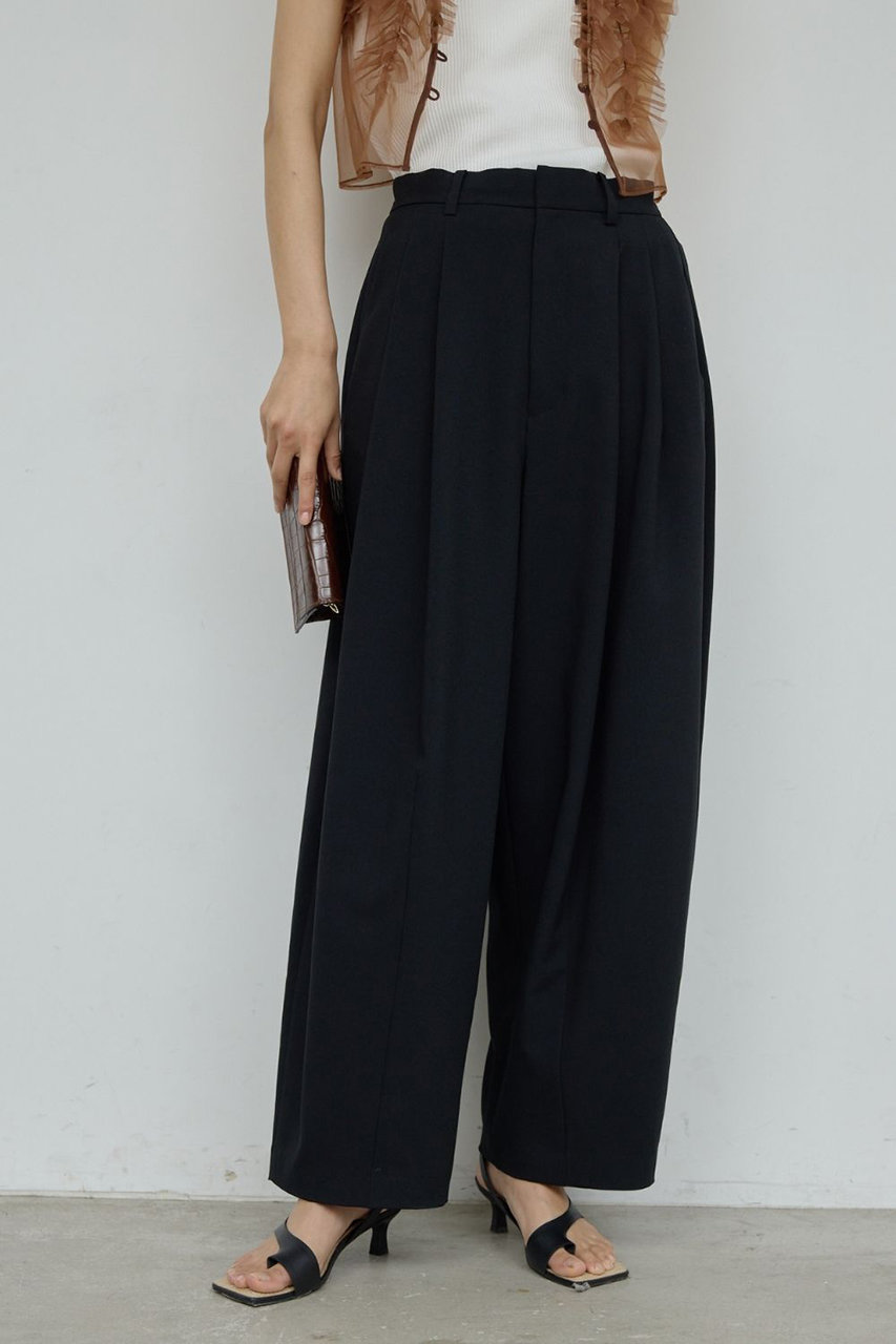 ガリャルダガランテ/GALLARDAGALANTEの【予約販売】ダブルタックカーブスラックス(ブラック/GGZ1061402A0002)