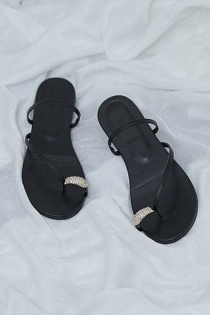 ガリャルダガランテ/GALLARDAGALANTEの【予約販売】【2.718】ビジュートングサンダル(130200/130204)