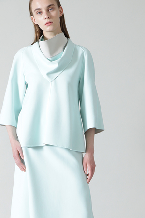 クリア２ＴＯＮＥリバーブラウス