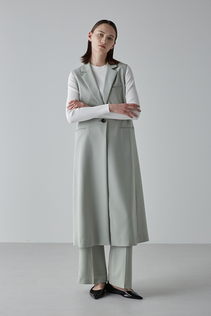 バックサテンクレープジレジャケット