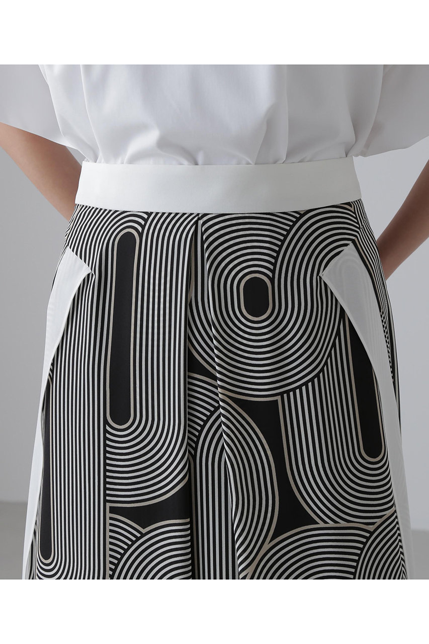 ADORE(アドーア)｜メイズプリントスカート/ブラック の通販