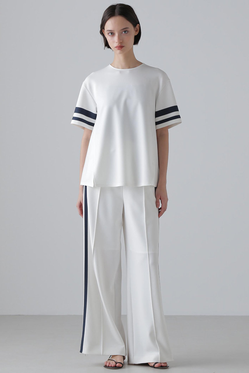 2024AW 極美品アドーア 完売色 黒 ストレッチダンボールカットソー 2024AW 極美品アドーア 完売色 黒 ストレッチダンボール