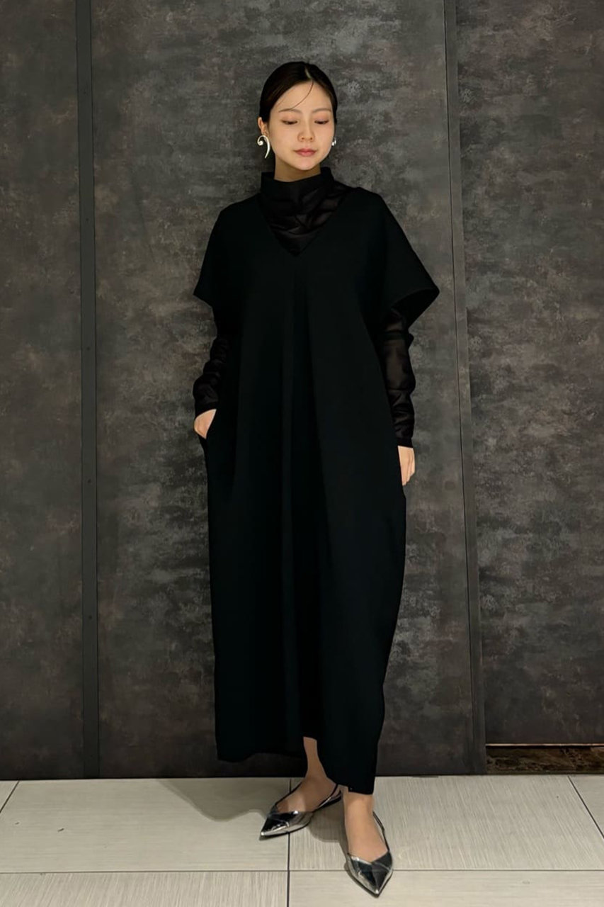 LA5177 ADORE アドーア 長袖 切替デザインワンピース ブラック 38 LA5177 ADORE アドーア 長袖 切替デザインワンピース ブラック