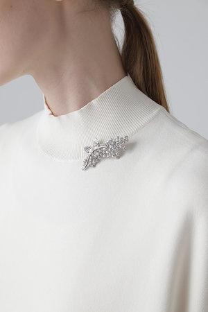 【ELLE SHOP 限定】 RADA ラダ ビジュー パール ブローチ ELLE SHOP 限定】 RADA ラダ ビジュー パール ブローチ レディース