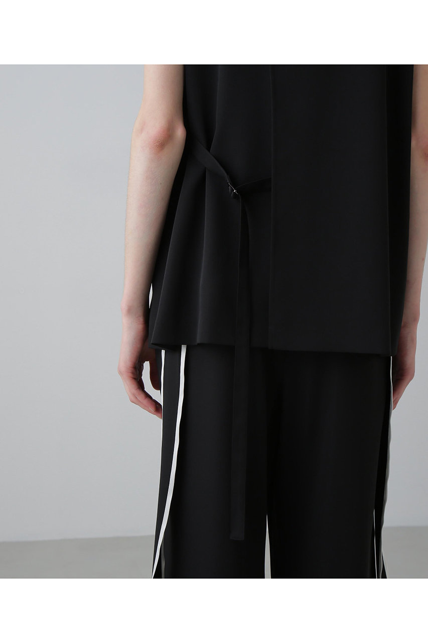 ADORE(アドーア)｜◇ストレッチダブルクロスジレ/ブラック の通販