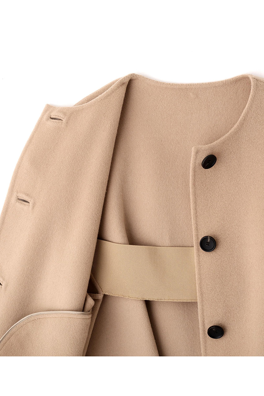 ADORE(アドーア)｜ソリッドウールリバーノーカラージレ/ベージュ の