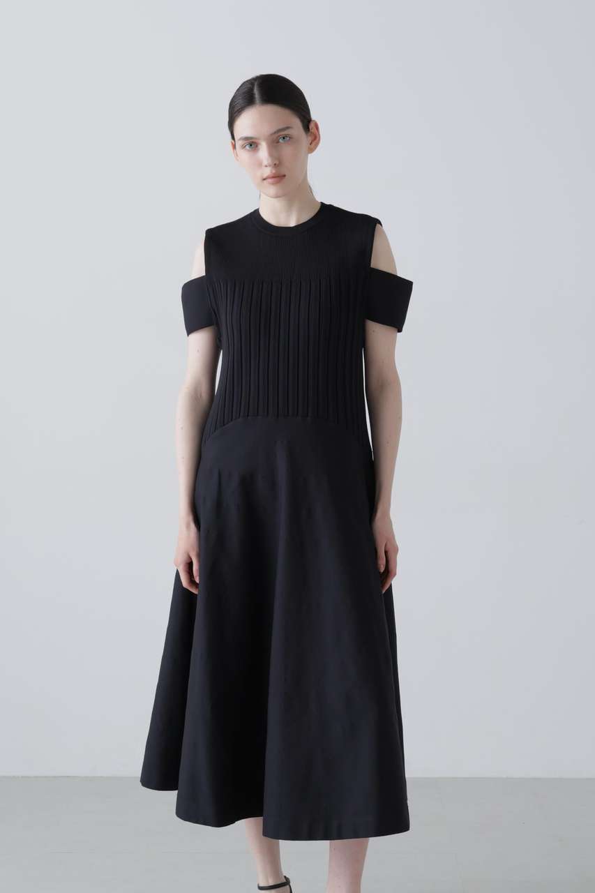 ADORE(アドーア)｜フォルムドニットワンピース/ブラック の通販
