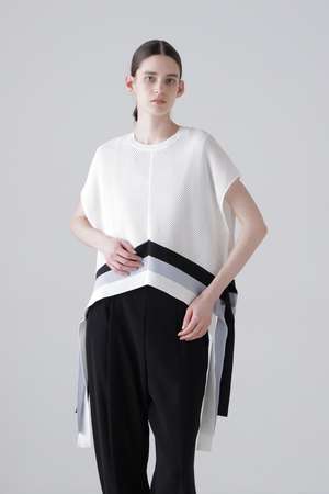 アドーア/ADOREの【予約販売】メッシュラインニット(110300/110301)