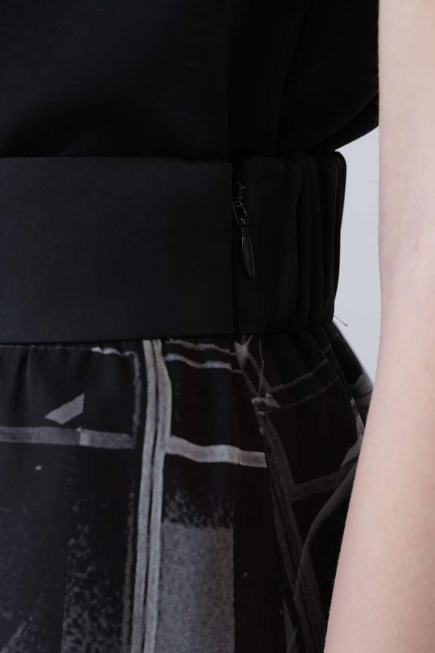 ADORE(アドーア)｜【予約販売】◇モノクロームフォトプリントスカート