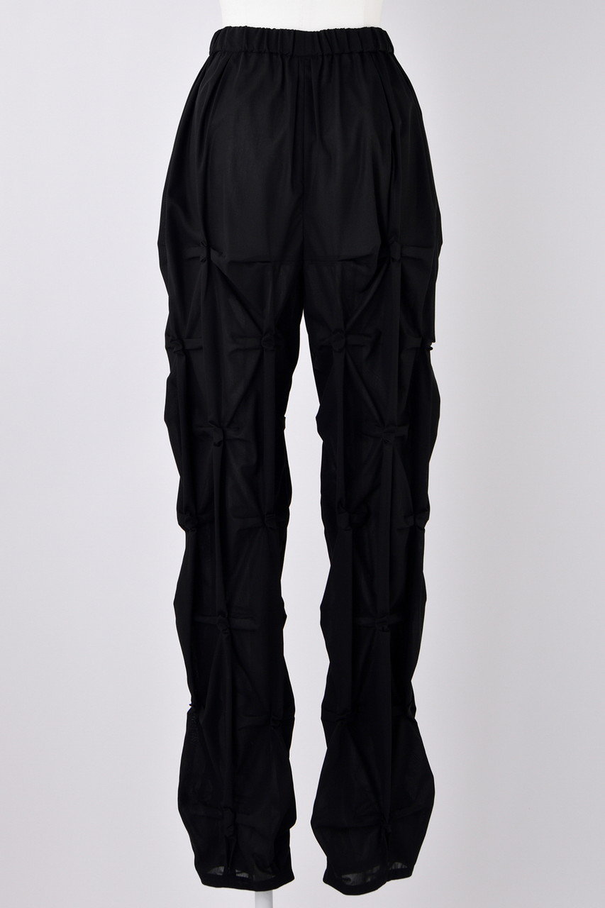 ENFOLD(エンフォルド)｜DIAMOND-TUCK PANTS/パンツ/ブラック の通販